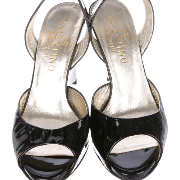 Valentino patent leather Slingback sandals - Picture 3 of 10